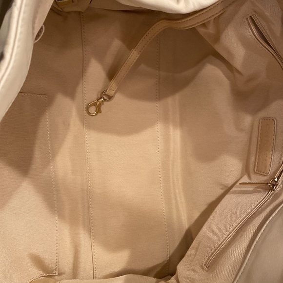 ❌SOLD❌ Auth. Chanel NWT Black & Beige CC Shoulder Bag - Picture 3 of 16